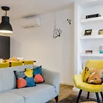 The Loghouse Lissabon
