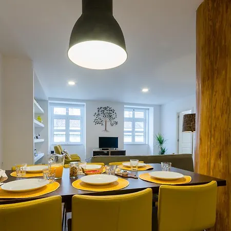 Apartment The Loghouse Lisbon