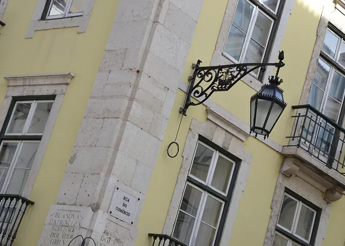 דירה The Loghouse ליסבון